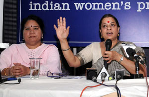 Women Parliamentarians from Myanmar Visit CSR